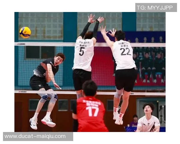 排球——男人18岁以下组小组赛:四川队不敌上海队 排球——男人18岁以下组小组赛:四川队不敌上海队